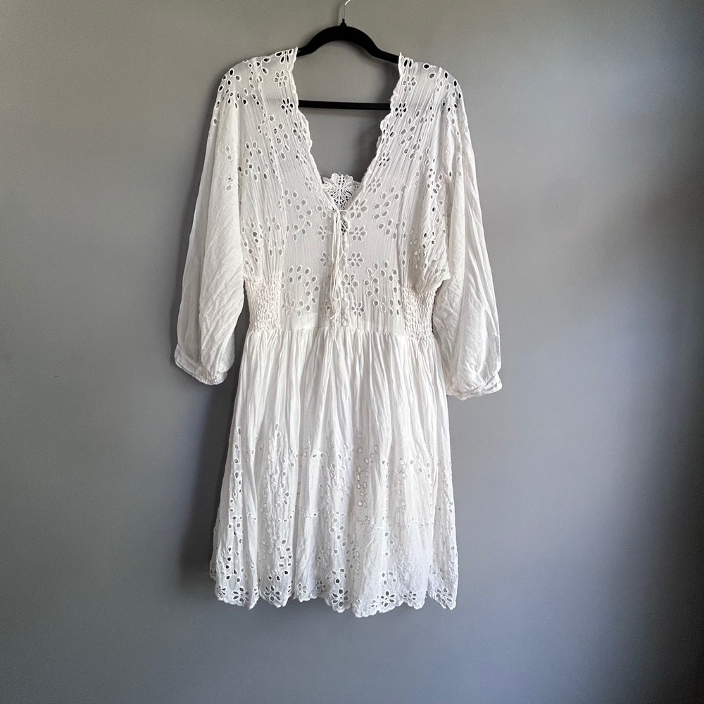 Free People FP One White Eyelet Mini Dress Smocked Waist V-Neck Large